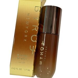 Byroe lip oil -Banana Brulee (plump & shimmer)